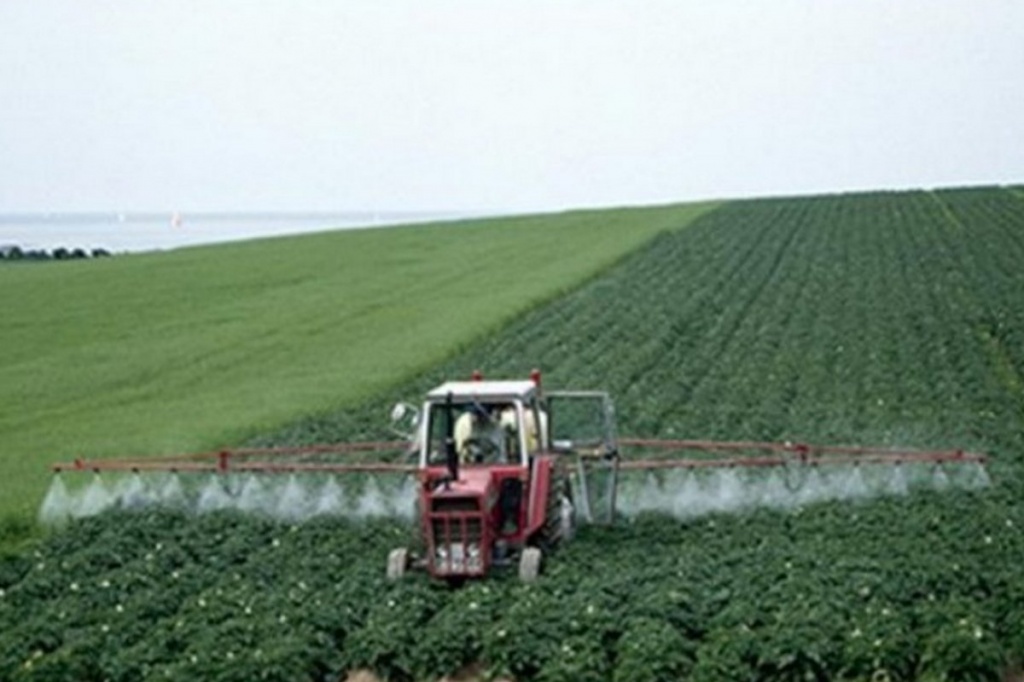 обработка пестицидами.jpg